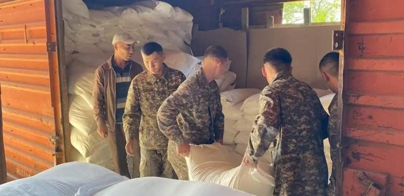 دومین محموله کمک‌های بشردوستانه قزاقستان به افغانستان رسید