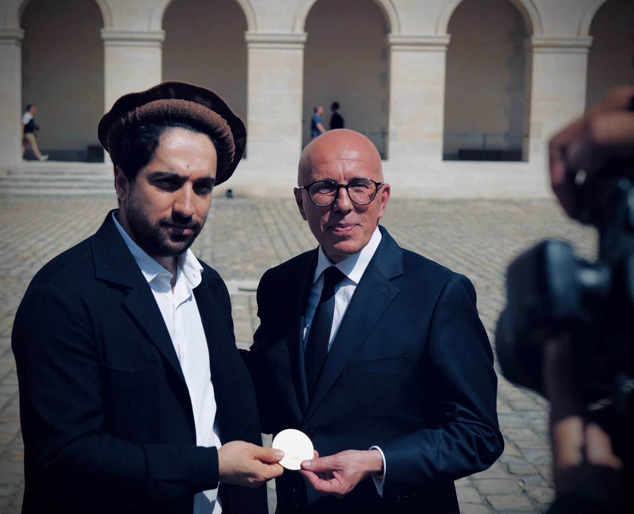 انتقاد تند از نزدیکی جبهه مقاومت با جمهوری اسلامی ایران