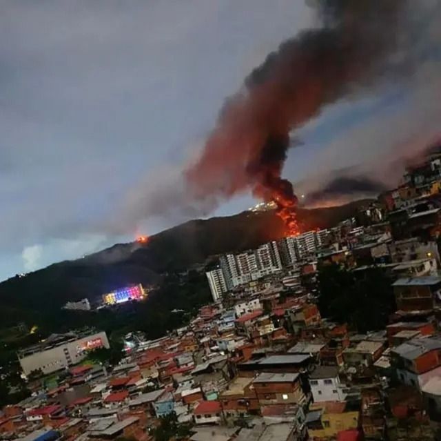 نیویارک ټایمز: د امریکا پوځي عملیاتو په ونزوېلا کې ۸۰ کسان وژلي