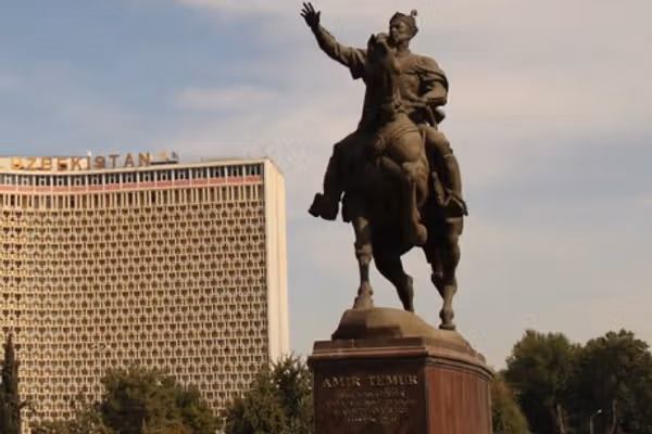 په ازبکستان کې تر ټولو ډېر بهرني سوداګر افغانان دي