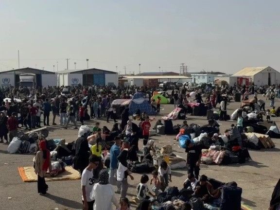 تېره ورځ له ایران او پاکستان نه دوه نیم زره کورنۍ افغانستان ته ستنې شوې