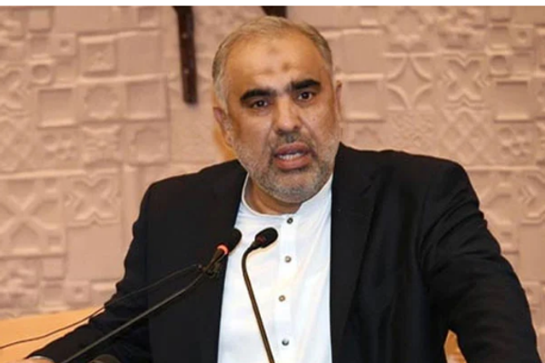 د پاکستان د پارلمان پخواني رییس له طالبانو سره د اوربند د تړون هرکلی کړی