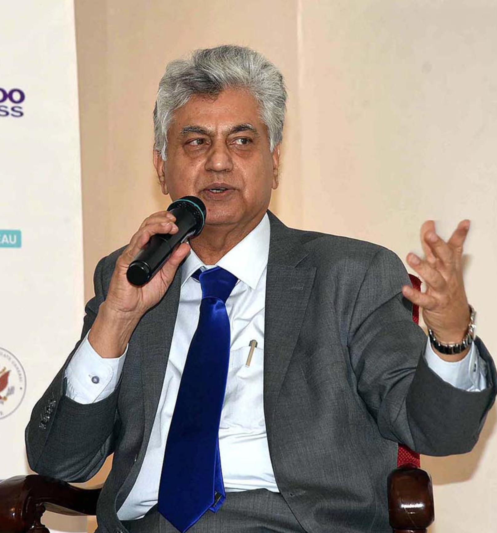 د پاکستان د ولسمشر ویاند افغان طالبان «بې‌مغزه ځناور» وبلل