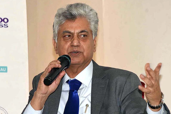 د پاکستان د ولسمشر ویاند افغان طالبان «بېمغزه ځناور» وبلل