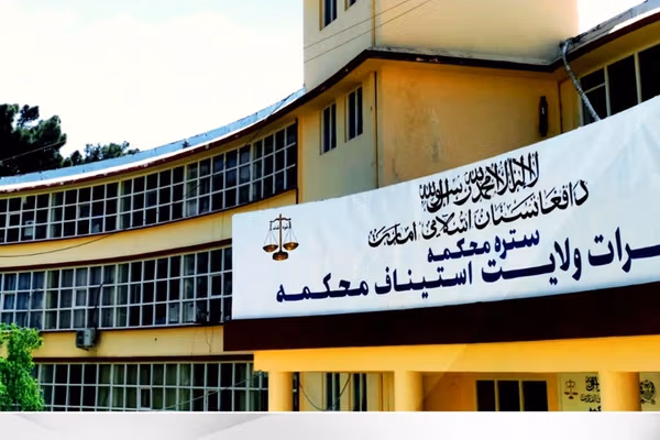 طالبان په هرات کې یو کس په ۳۹ دُرو وواهه