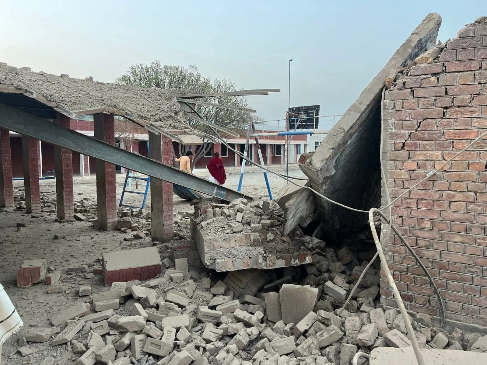 په خیبر پښتونخوا کې د یوې دولتي لېسې ودانۍ د ډرون برید له امله ویجاړه شوې ده