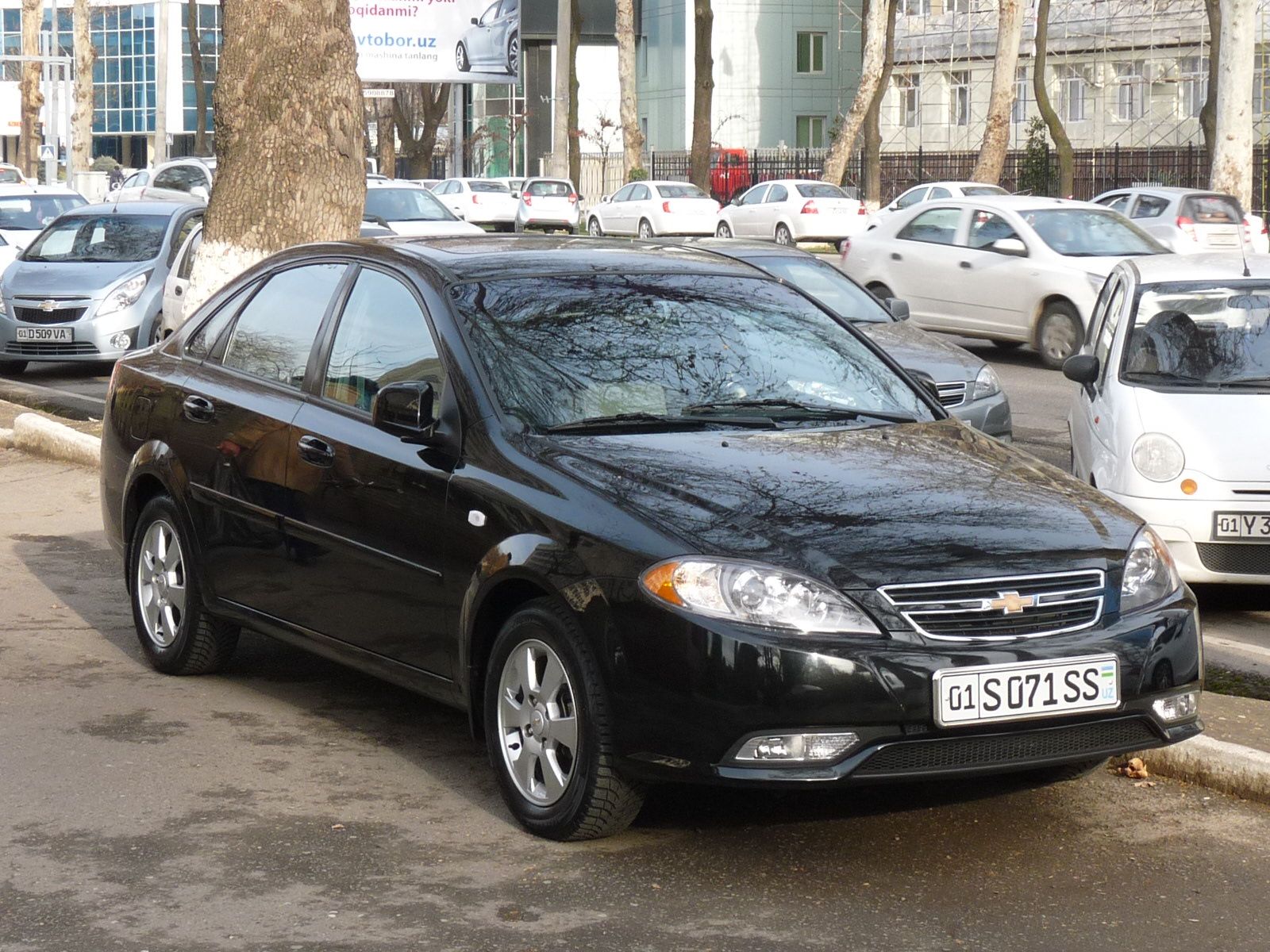 رئیس اتاق بازرگانی اوزبیکستان خواهان صادرات موتر دست دوم به افغانستان شد