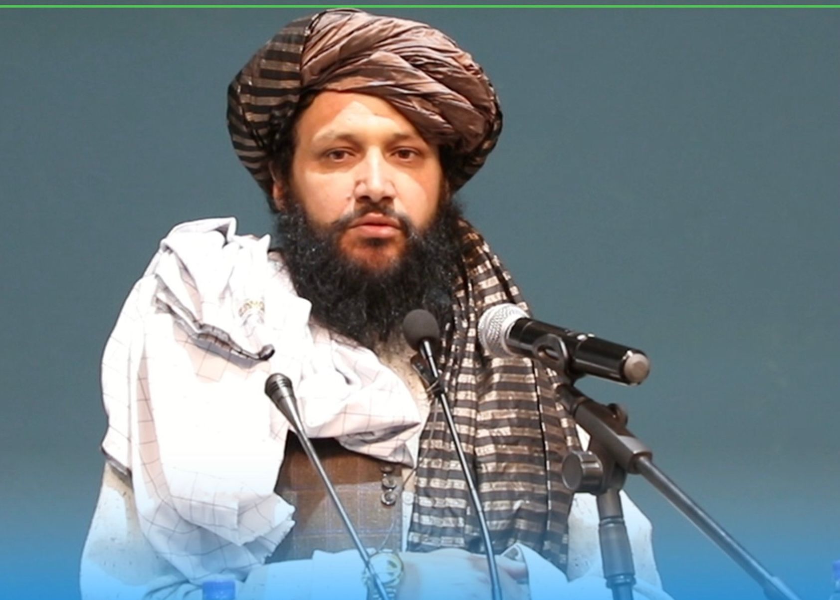 مقام طالبان: در یک ونیم سال بیش از دو و نیم میلیون جریب زمین غصب شده را استرداد کردیم