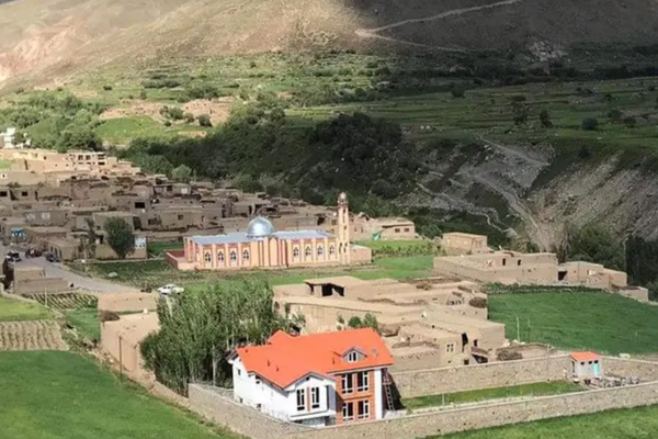 Paryan Residents Hold Demonstration Against Taliban In Panjshir