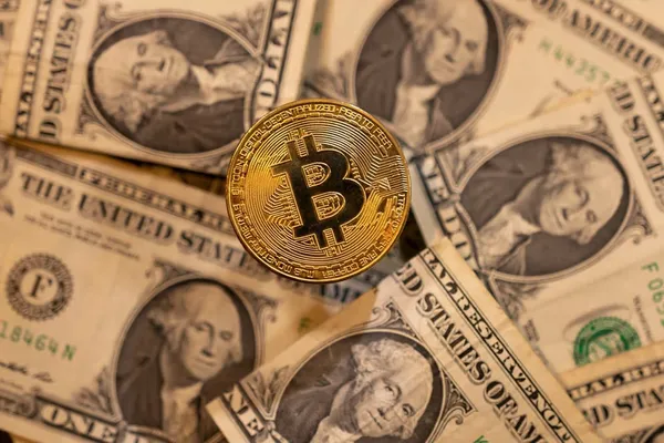 افزایش تنش میان واشنگتن و تهران؛ بیتکوین به پایینترین سطح در شش هفته اخیر سقوط کرد