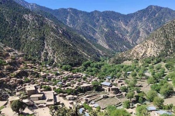 ترافیکي پېښې په نورستان کې ۶ کان کېندونکو ته مرګ ژوبله واړوله