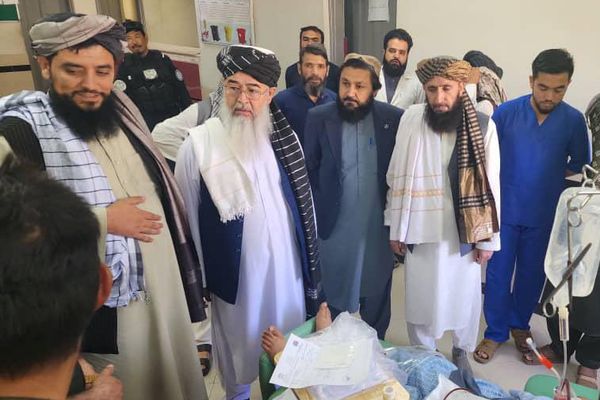 طالبان: د اختر په ورځو کې روغتیايي مرکزونو ته د خدمت د دوام او چمتووالي سپارښتنه شوې