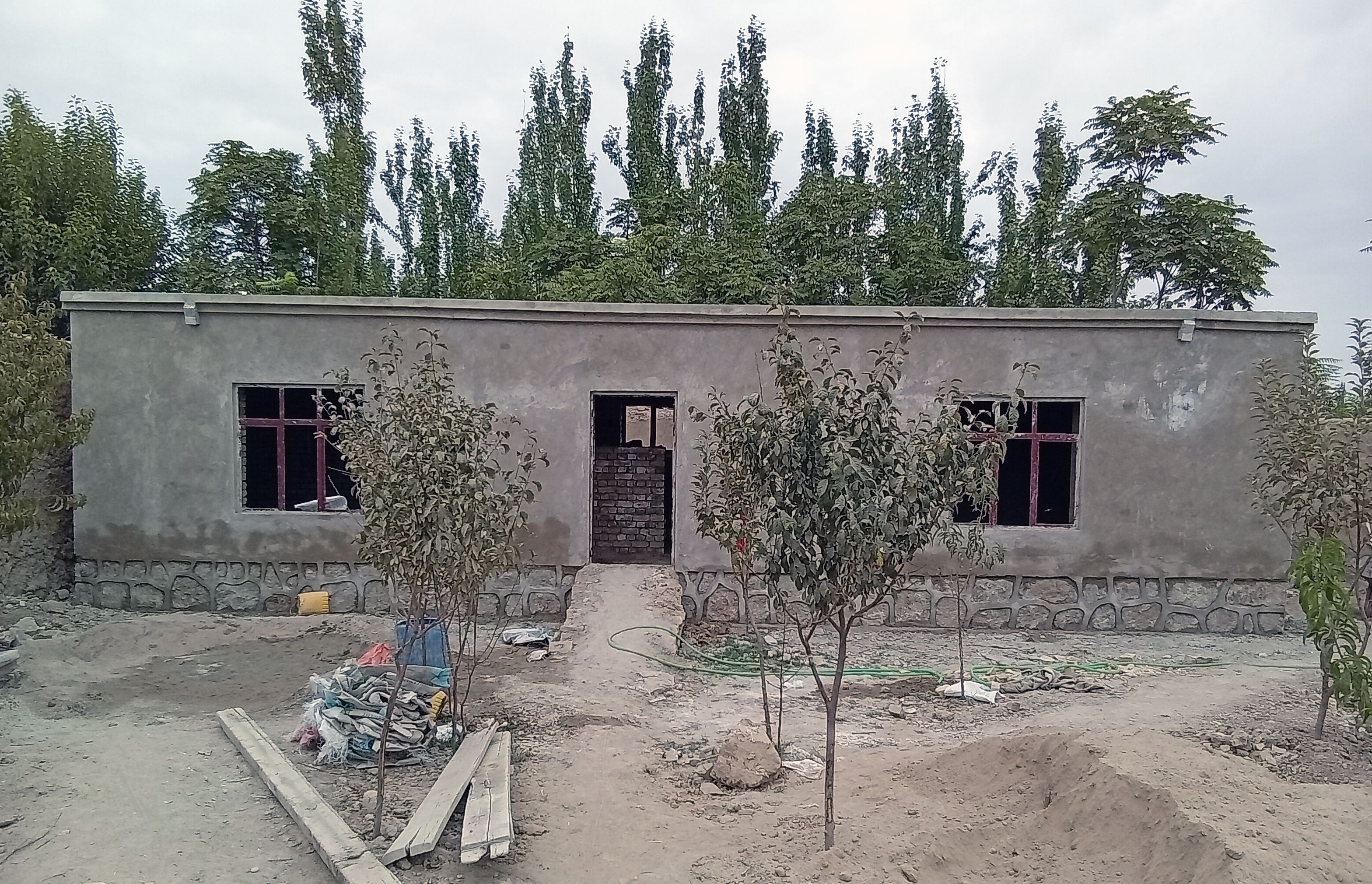 د ملګرو ملتونو کډوالو ادارې له خوا:  سرپل کې بې ځايه شویو ته ۱۱۴ دايمي سرپناوې جوړیږي