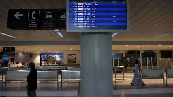 کشمکش بر سر کیف پول دیپلومات ایرانی در فرودگاه بیروت