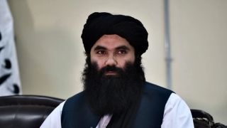 امریکا ومنله چې د حقاني پر سر ټاکلې جایزه یې لغوه کړې، خو د ترهګرو نوملړ کې لا هم شته