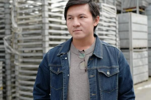 Afghan-French Journo’s Wife Asks Public To Send Virtual Postal Cards Seeking His Release