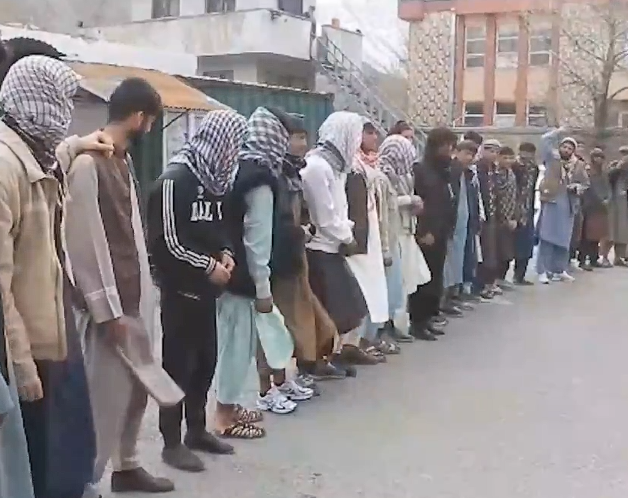 طالبان: د پنجشیر تر ۴ زرو ډېرو ځوانانو له پاکستان سره د جګړې لپاره نوم‌لیکنه کړې ده