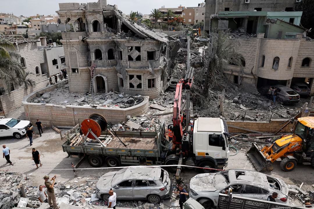 اسرائیل: پس از حمله ایران، ۳۵ نفر هنوز ناپدید هستند