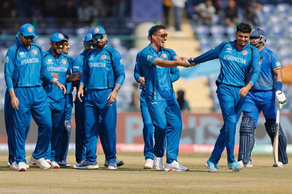 د ۲۰۲۶کال نړۍوال جام؛ د متحده عربي اماراتو لوبډلې افغانستان ته د ۱۶۱ منډو هدف وټاکه