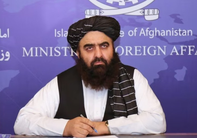 امیرخان متقي: نړۍوالو راته ډاډ راکړی چې زموږ د مخالفو وسلوالو ډلو ملاتړ نه کوي 