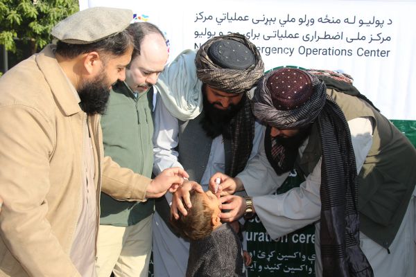 په ننګرهار کې د پوليو واکسين څلور ورځنی کمپاين پيل شوی
