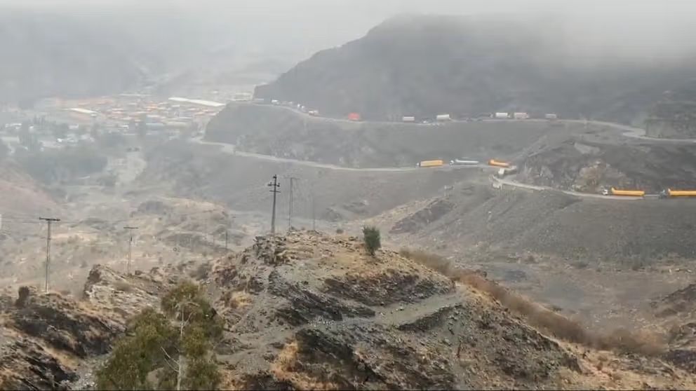 پس از چند ساعت وقفه، درگیری طالبان با مرزبانان پاکستانی در تورخم از سر گرفته شد