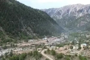 جبهه آزادی تصاویر اجساد دستکم ۱۰ جنگجوی طالبان در جنگ نورستان را منتشر کرد