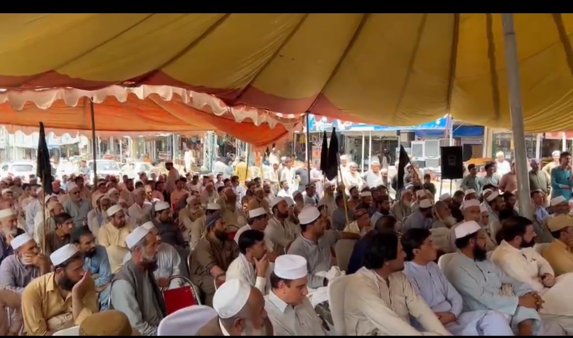 معترضان در خیبرپختونخوا خواستار برکناری وزیر اعلای این ایالت شدند