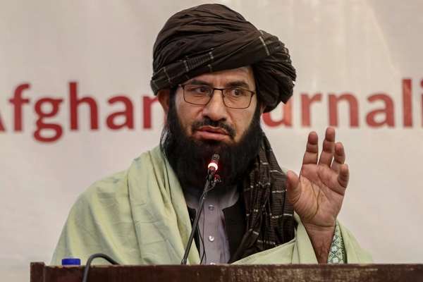 مهاجر فراهي: «غلیمان» غواړي افغانستان یو ځل بیا په جګړو کې ښکېل کړي