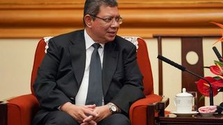 با دست چه کسی گره کور به رسمیتشناسی طالبان باز خواهد شد؟