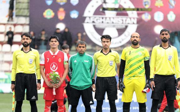د افغانستان د فوټبال اتلانو لیګ کې نن سرخپوشانو او موج ساحل لوبډلو سیالۍ وګټلې