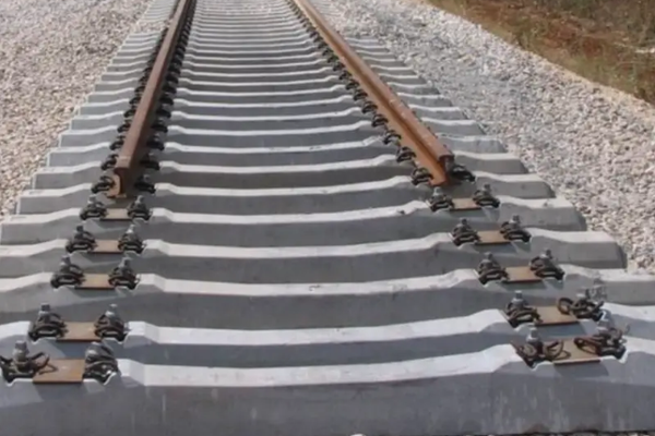 Iranian Company Secures $500 Million Contract With Taliban's Railway Authority