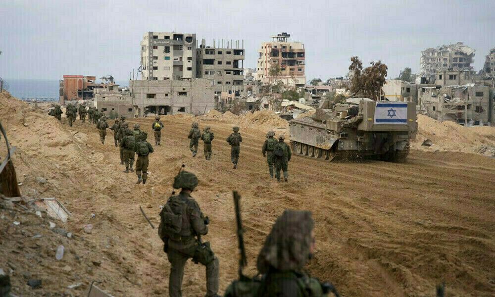 اسراییلي ځواکونو په غزه کې دوه تنه وژلي او دغې سیمې ته تلوونکې بشرپاله مرستې یې بندې کړي