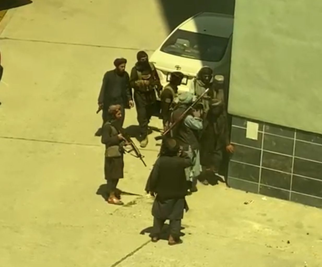 سه نفر در درگیری‌ مسلحانه در نزدیکی نشست طالبان کشته شدند