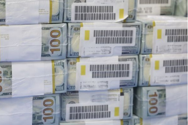 Taliban Increases Withdrawal Limit for Funds from Afghan Banks