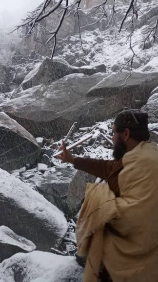 نورستان کې د غره ښوېدنې له امله پنځه کسان مړه شوي او شل کورونه ویجاړ شوي