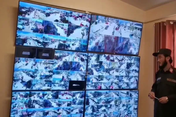 طالبانو په سمنګان کې ۱۰۰ امنیتي کامرې لګولې دي