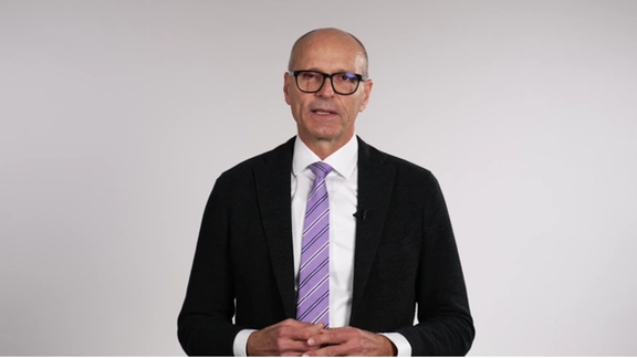 د اتریش د ازادۍ ګوند جګپوړی سیاستوال: طالبان «بد چلنده» افغانان اروپا ته را استوي