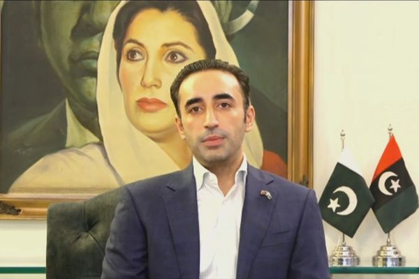 د بلاول بوټو زرداري ادعا؛ په پاکستان کې د بریدونو رېښه افغانستان ته رسېږي