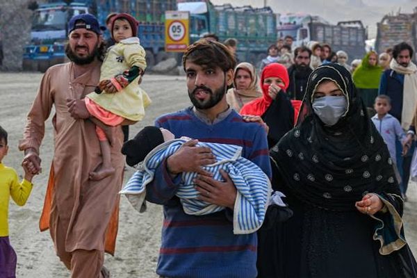ملګري ملتونه وايي له پاکستانه د اېستل کېدونکو افغانانو ازادي او ژوند له ګواښ سره مخ کېږي