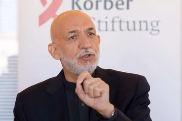 کرزی بر حق مردم افغانستان در تعیین سرنوشتشان تاکید کرد