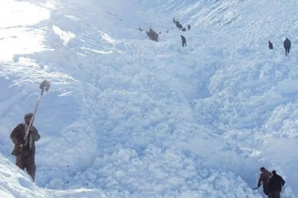 برفکوچ در بدخشان جان چهار نفر را گرفت