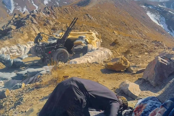 وزارة دفاع طالبان: القتال مع باكستان مستمر في سبع ولايات حدودية