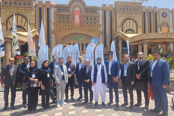 د صنعت او کانونو په نندارتون کې د ګډون په موخه د ایران د سوداګرۍ یو پلاوی کابل ته رسېدلی