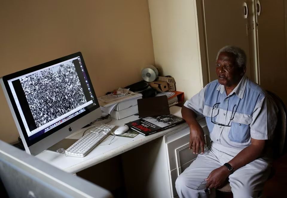 پیتر ماگوبان، عکاس افریقای جنوبی که آپارتاید را مستند کرده بود، درگذشت