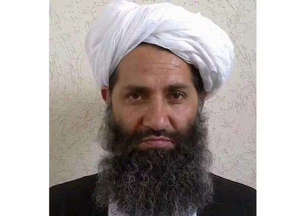 ملاهبت الله: په ګمرکونو کې د خلکو شتمني باید د شخصي‌ ګټو پرځای د خلکو په ګډو ګټو ولګول شي