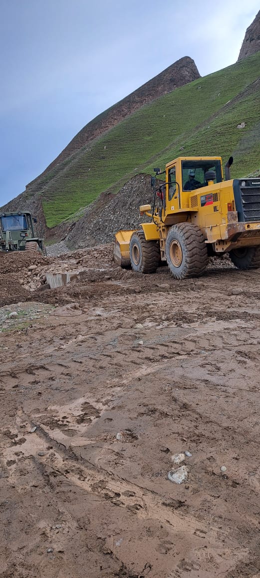 طالبان: په پنجشېر، تخار او سمنګان کې تړل شوې لارې بیا پرانیستل شوې