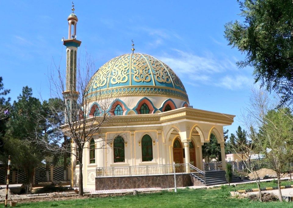 طالبانو د بلخ ولایت ودانۍ دننه په اته میلیونه افغانیو د «ملا هبت‌الله» په نوم جومات جوړ کړ