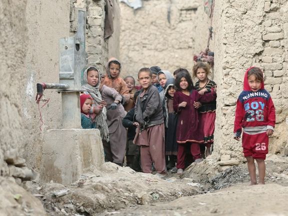 صندوق نجات کودکان: نزدیک به ۱۰ میلیون کودک در افغانستان هر روز گرسنه میمانند