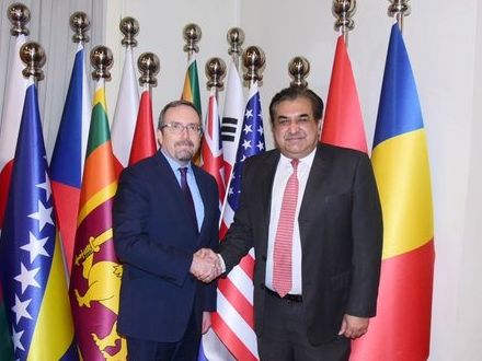 معاون سیاسی وزارت خارجه امریکا و مقامات پاکستان درباره امنیت منطقه گفتوگو کردند